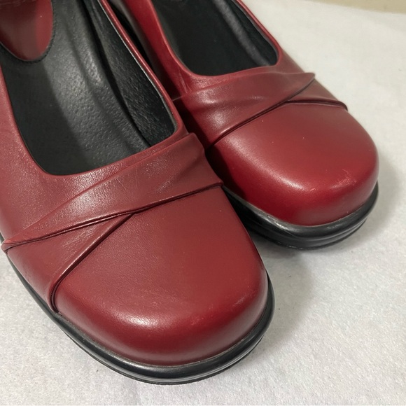 Dansko  Red Leather Mary Jane Wedge Shoes Women’s Size 37/6.5 US Wedge Heel - Picture 3 of 12